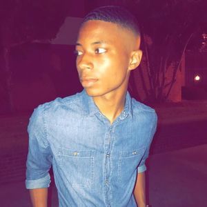 Meet your Posher, Clifton